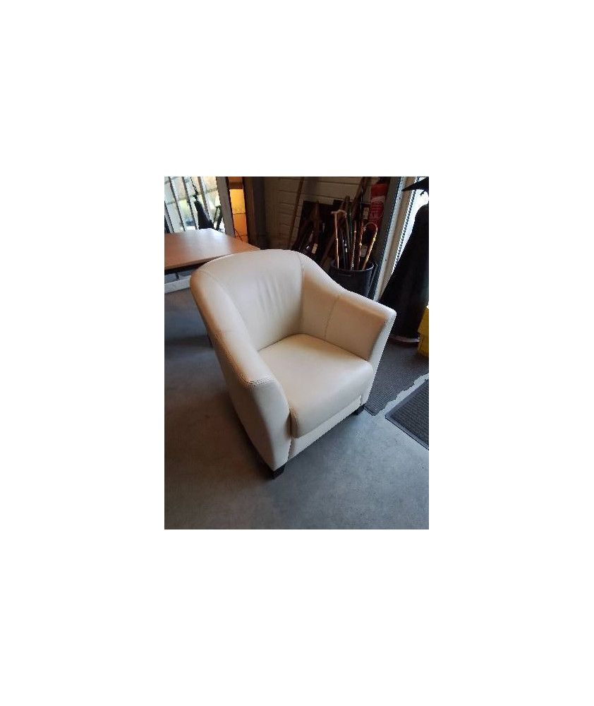 FAUTEUIL CLUB CUIR BEIGE STEINER 