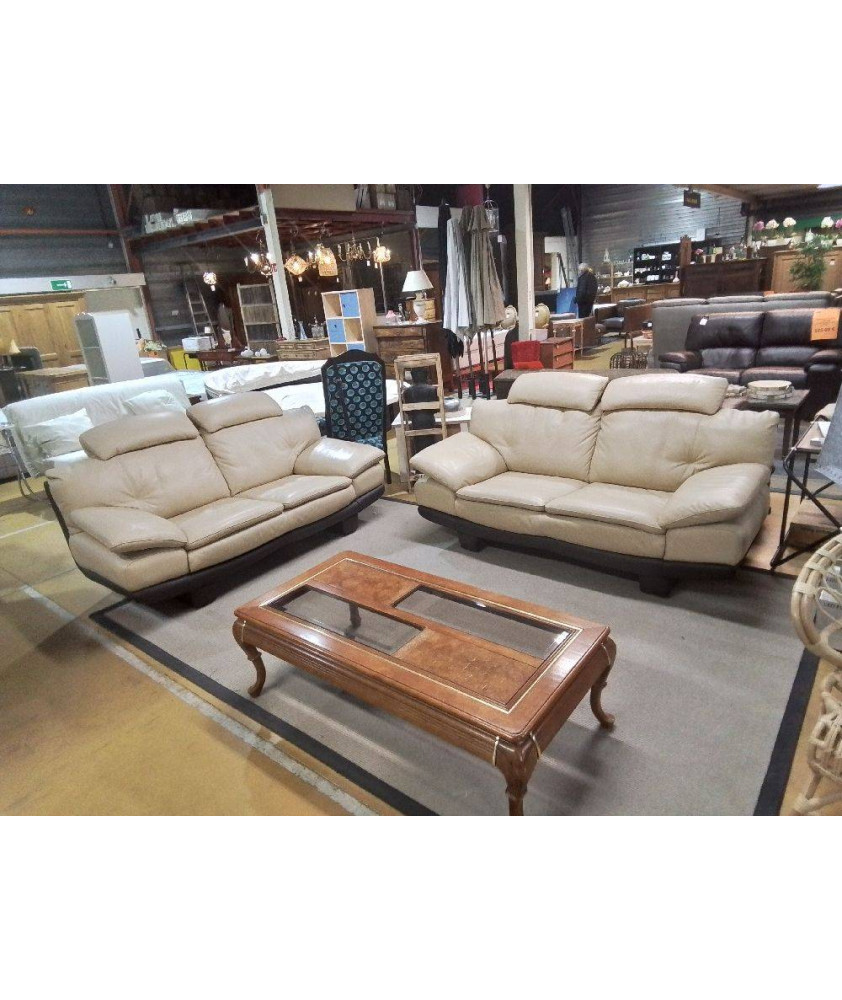 SALON 3/2 CUIR EN L’ETAT 