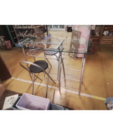 TABLE D’APPOINT AVEC 2 TABOURETS 