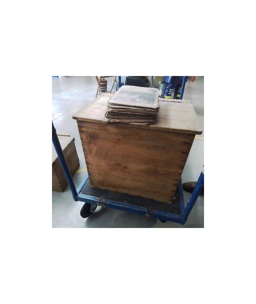 CAISSE EN BOIS 