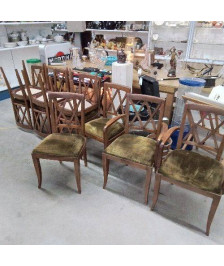 LOT DE 8 CHAISES + 2 FAUTEUILS