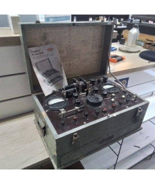 OUTIL DE DIAGNOSTICS AUTOMOBILE ANCIEN COMPLET ACCESSOIRES EN CAISSE