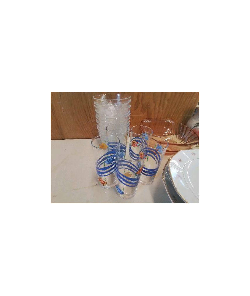 VERRE A JUS MOTIF POISSON 