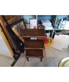 MEUBLE D’APPOINT EN BOIS 