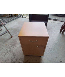 PETIT MEUBLE DE RANGEMENT SUR ROULETTE 