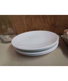 LOT DE 4 ASSIETTES BLANCHES 