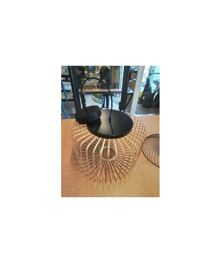 SUSPENSION BOIS NATUREL ET MÉTAL NOIR