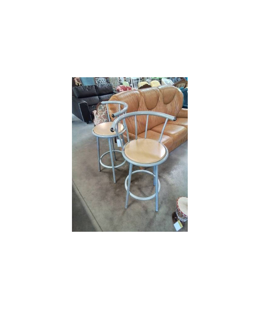 TABOURET DE BAR PIVOTANT MÉTAL GRIS ASSISE BOIS CLAIR