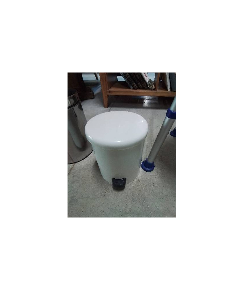 POUBELLE DE SALLE DE BAIN A PÉDALE RÉSINE BLANC
