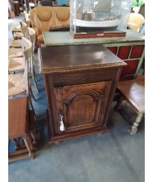 CONFITURIER BOIS MOULURÉ PIEDS BOULES 