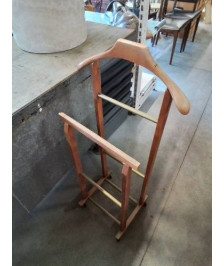 VALET DE NUIT A ROULETTES BOIS CLAIR 