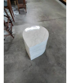 TABLE BLOOMS FIBRE DE VERRE 42X49 CM EN L\'ÉTAT 