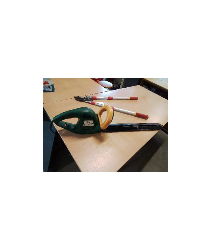 TAILLE HAIE ÉLECTRIQUE 550 W 60 CM