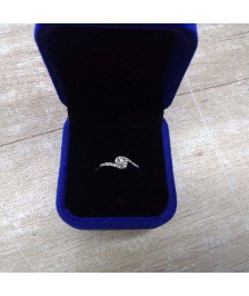 BAGUE OR BLANC 9 CARATS ET DIAMANTS T52