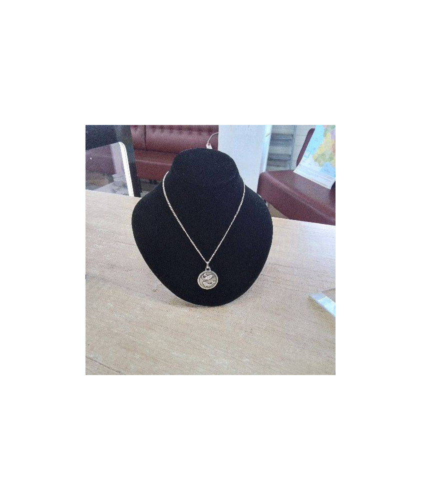 COLLIER EN ARGENT