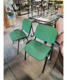 CHAISE D’ACCUEIIL PIÈTEMENT MÉTAL NOIR ASSISE ET DOSSIER TISSU VERT 