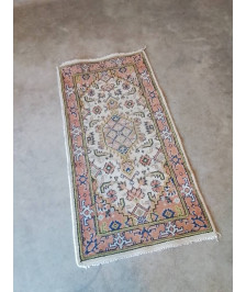 TAPIS LAINE FAIT MAIN ECRU ORANGÉ VERT 135X70CM