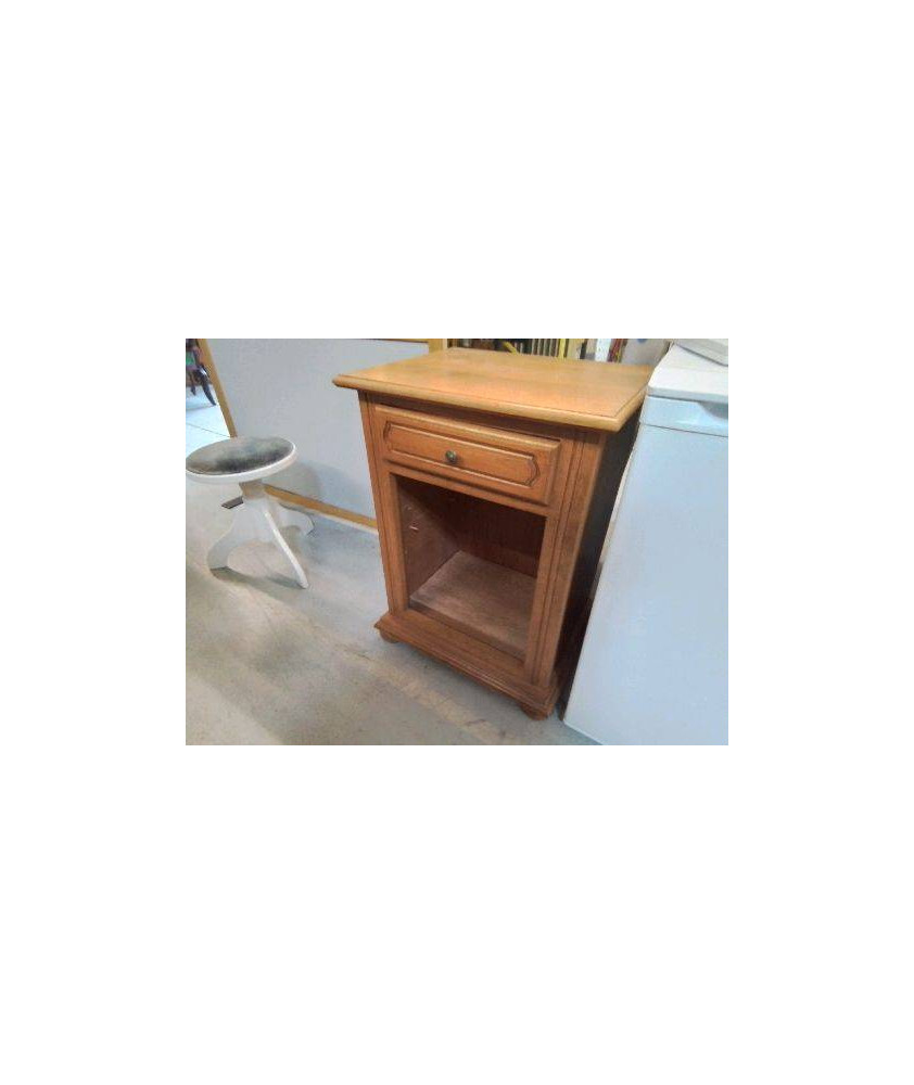 TABLE DE CHEVET