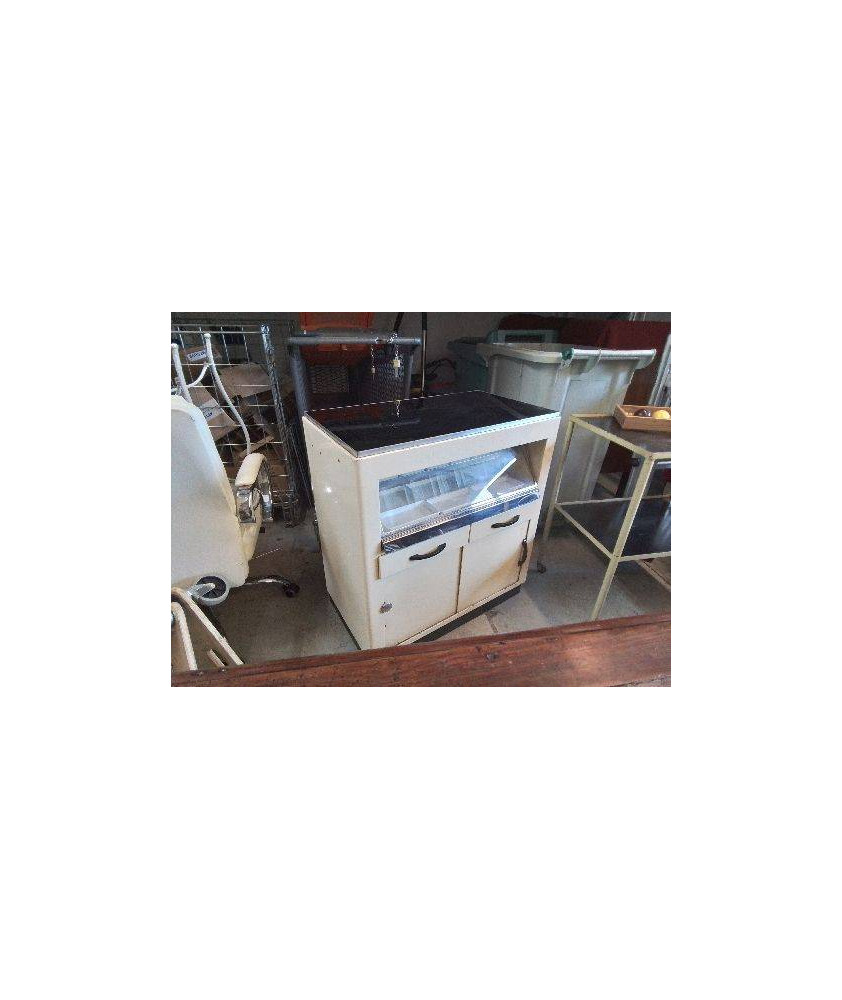 MEUBLE INDUSTRIEL DE DENTISTE