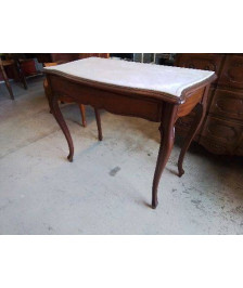 COIFFEUSE LOUIS PHILIPPE