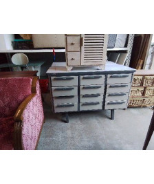 CASIER DE RANGEMENT INDUSTRIEL