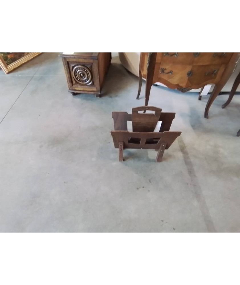 PORTE REVUES BOIS STYLE BRUTALISTE