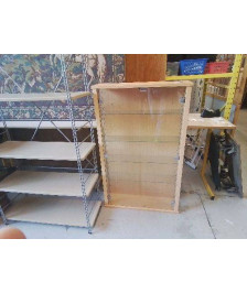 PETITE VITRINE D’EXPOSITION