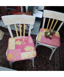 PAIRE DE CHAISES BLANCHES ORANGES