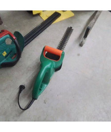 TAILLE HAIE BLACK ET DECKER 