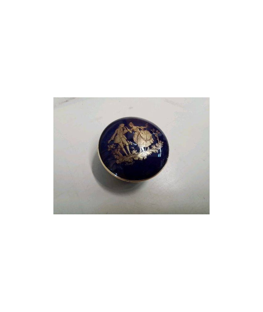 PILLULIER EN PORCELAINE 