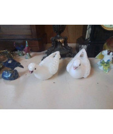 COLOMBE EN PORCELAINE 