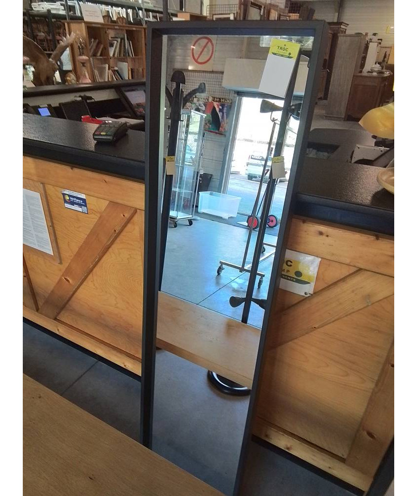 MIROIR RECTANGULAIRE RÉSINE NOIR 150X40CM