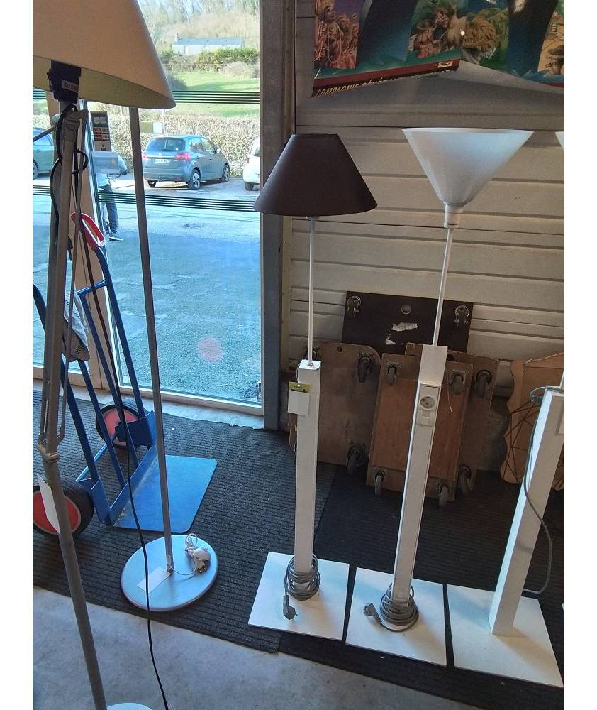 LAMPADAIRE MÉTAL BLANC AJ TISSU CHOCOLAT CONFIDENCE AND LIGHT