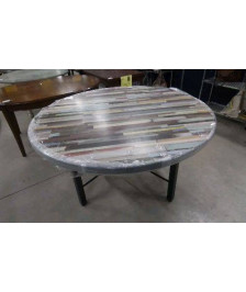 TABLE RONDE STYLE INDUSTRIEL/ DIAM 152CM