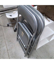 CHAISE PLIANTE GRISE