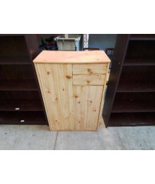 PETIT MEUBLE DE RANGEMENT DISYMETRIQUE EFFET PIN