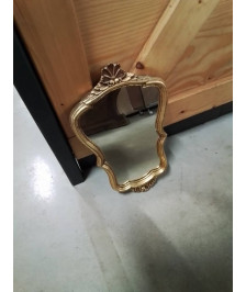 MIROIR OVALE BOIS DORÉ CHANTOURNÉ STYLE RÉGENCE COQUILLE 