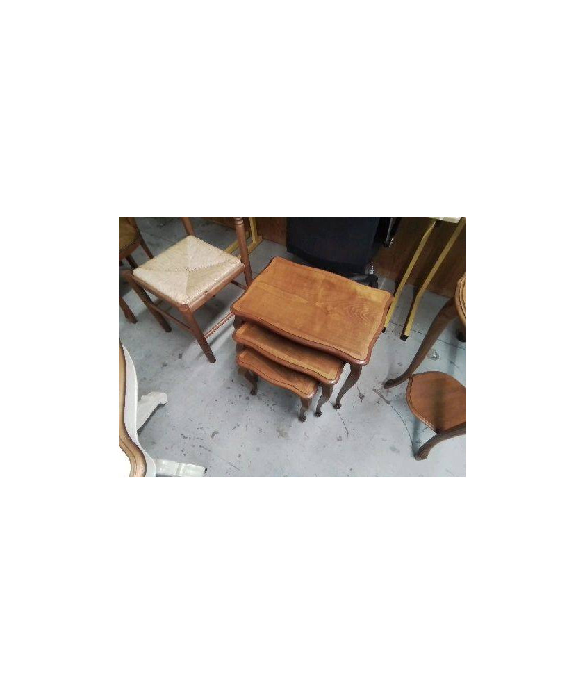 LOT DE 3 TABLES BASSES GIGOGNE