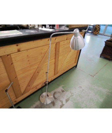 LAMPADAIRE TETE FLEXIBLE 