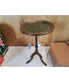 PETIT GUERIDON CUIR VERT 