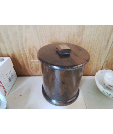 PETITE POUBELLE EN BOIS 