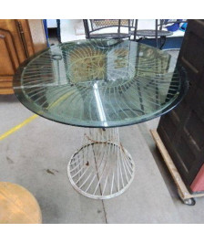 TABLE METAL EXTÉRIEURE DESSUS VERRE FUMÉ 