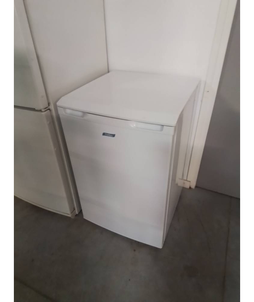 CONGÉLATEUR TOP CURTISS MCA5100L 83L