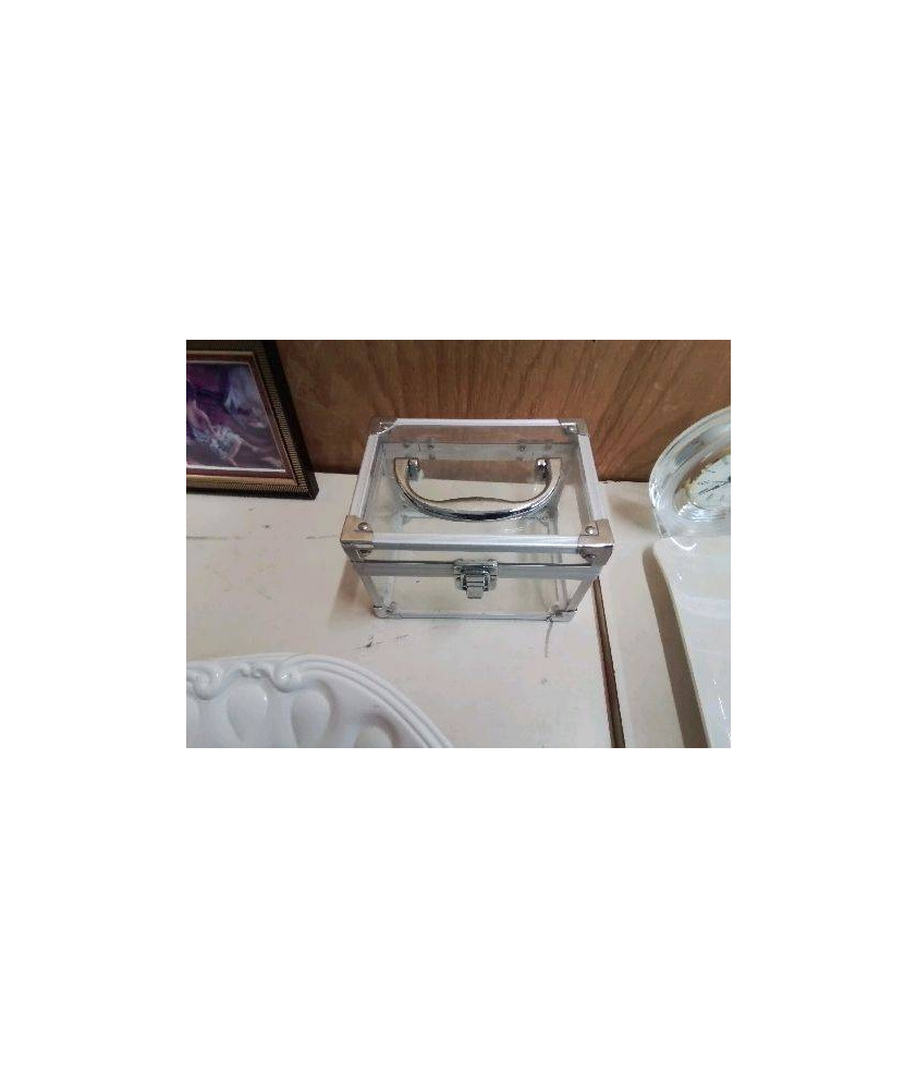 BOITE TRANSPARENTE 