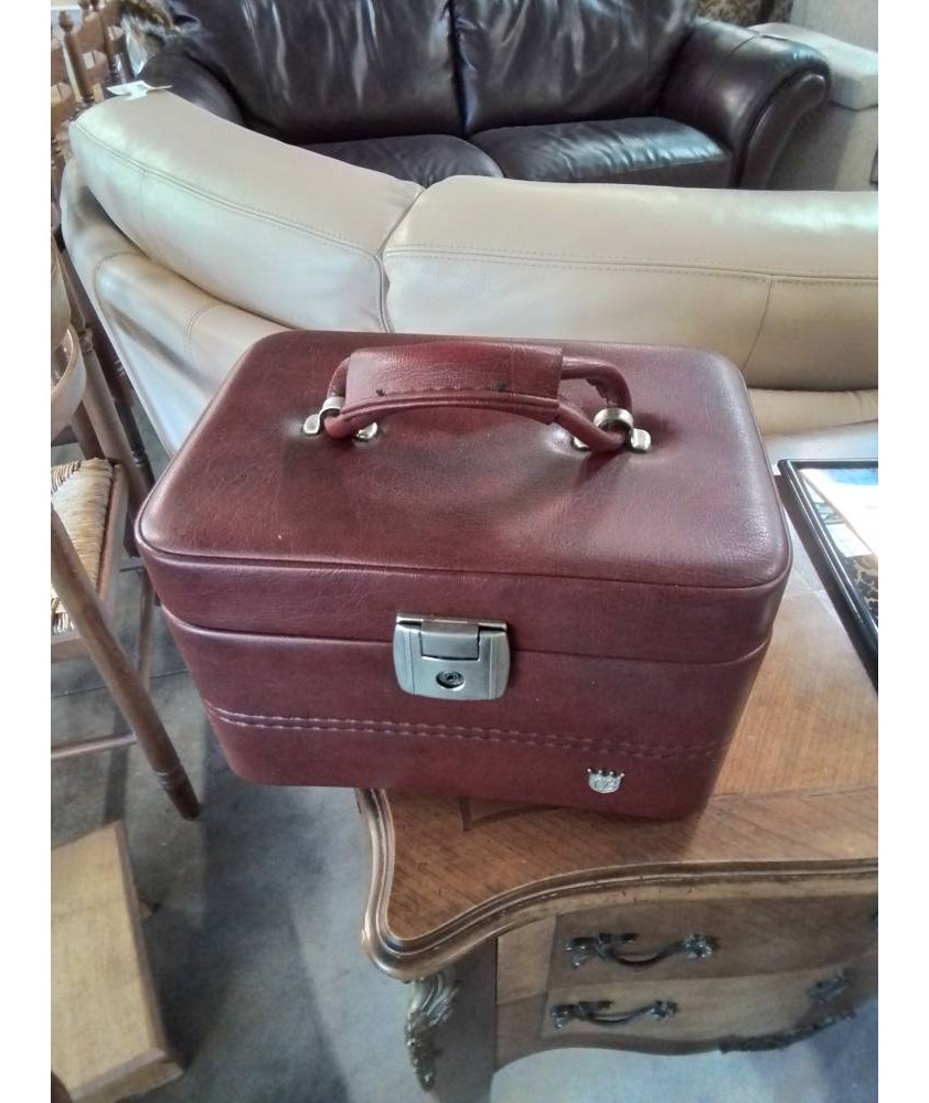 VANITY CASE SKAÏ ROUGE