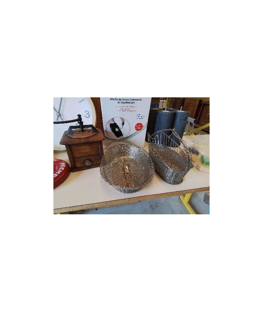 PANIERE EN TRESSE D’ACIER