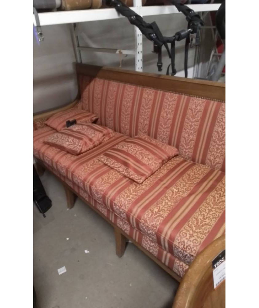 BANQUETE 3 PLACES  ROUGE