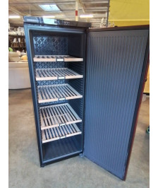 CAVE A VIN DE VIELLISSEMENT LIEBHERR WKR4211 20A/001 409L