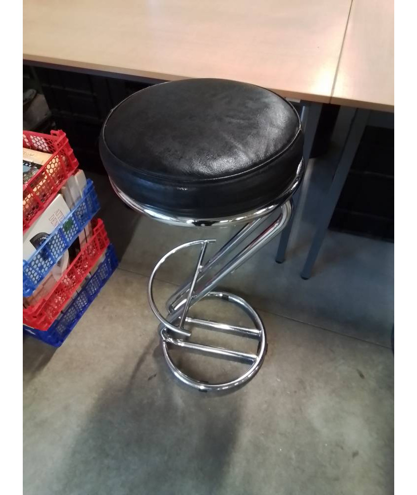 TABOURET DE BAR PIÈTEMENT MÉTAL CHROMÉ ASSISE PU NOIR
