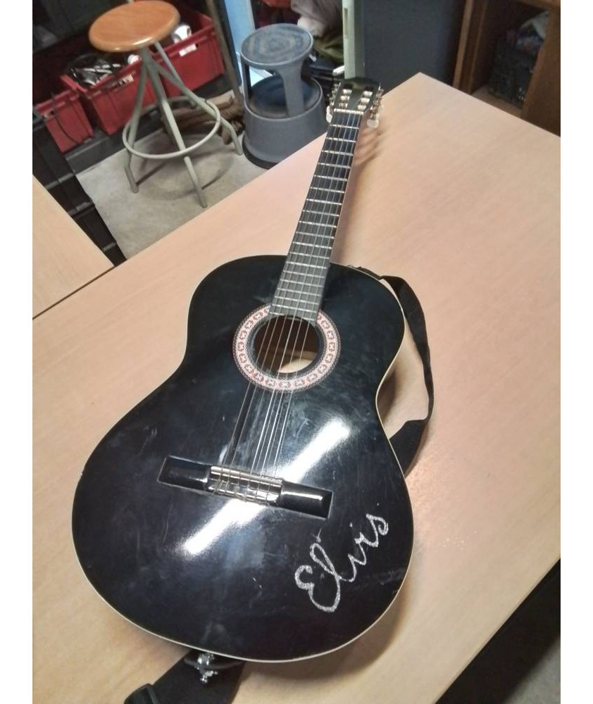 GUITARE ACOUSTIQUE XP NOIR AVEC HOUSSE